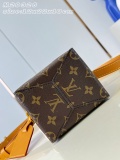 L*ouis V*uitton Top Bag  12*22*10CM