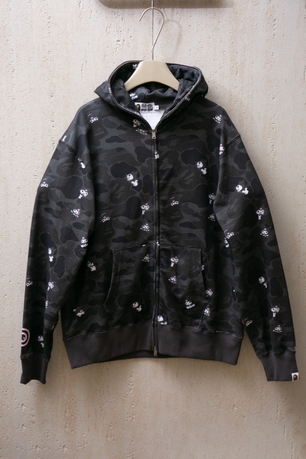 B*APE × S*anrioTop Quality Clothes