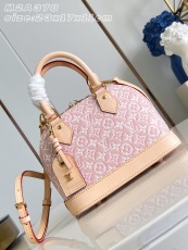 L*ouis V*uitton Top Bag  23.5*17.5*11.5 CM