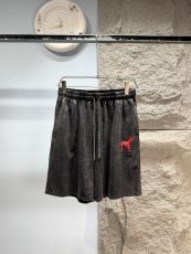 P*rada Top Quality Clothes