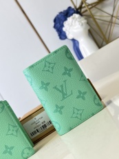 L*ouis V*uitton Top Wallets  7.5*11.1*1CM