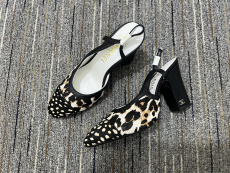 Women  C*hanel  Top Sandals