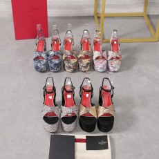 Women V*alentino Top Quality Sandals