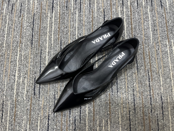 Women P*rada Top Quality Sandals