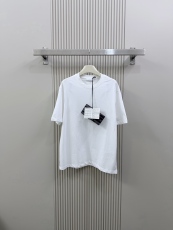 P*rada Top Quality Clothes