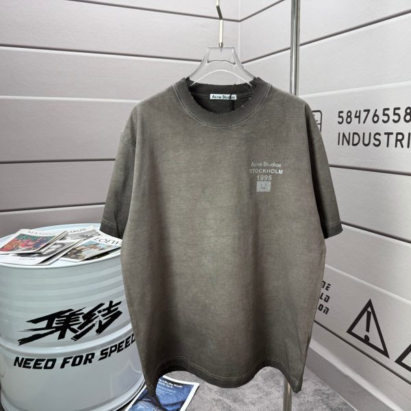 A*cne S*tudios Top Quality Clothes
