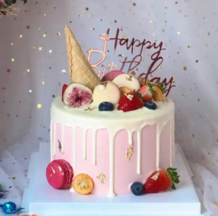 Imitation cream birthday cake