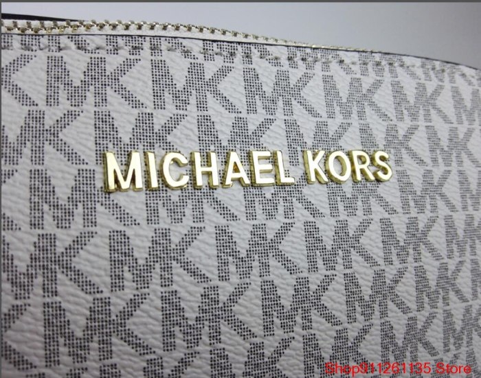 Classic handbag shoulder bag ladies messenger bag handbag