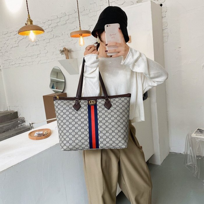 Luxury Brand Handbag 2021 New Fashion Simple Square Bag Quality PU Leather Women's Designer Handbag Lock Shoulder Messenger Bags