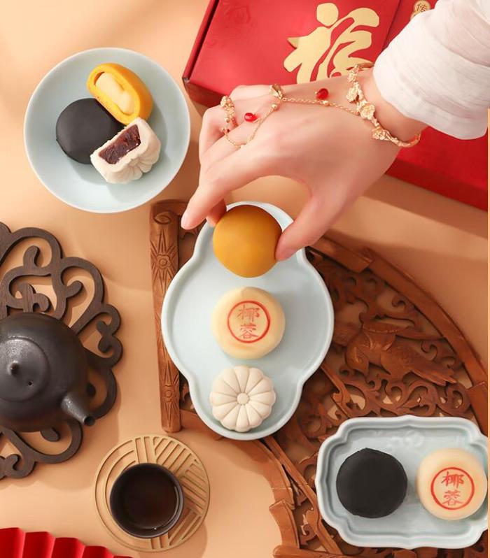 Royal tea kitchen pastry heart cooked food New Year gift box Chinese New Year gifts Spring Festival gift specialty Labiflavor New Year gift package