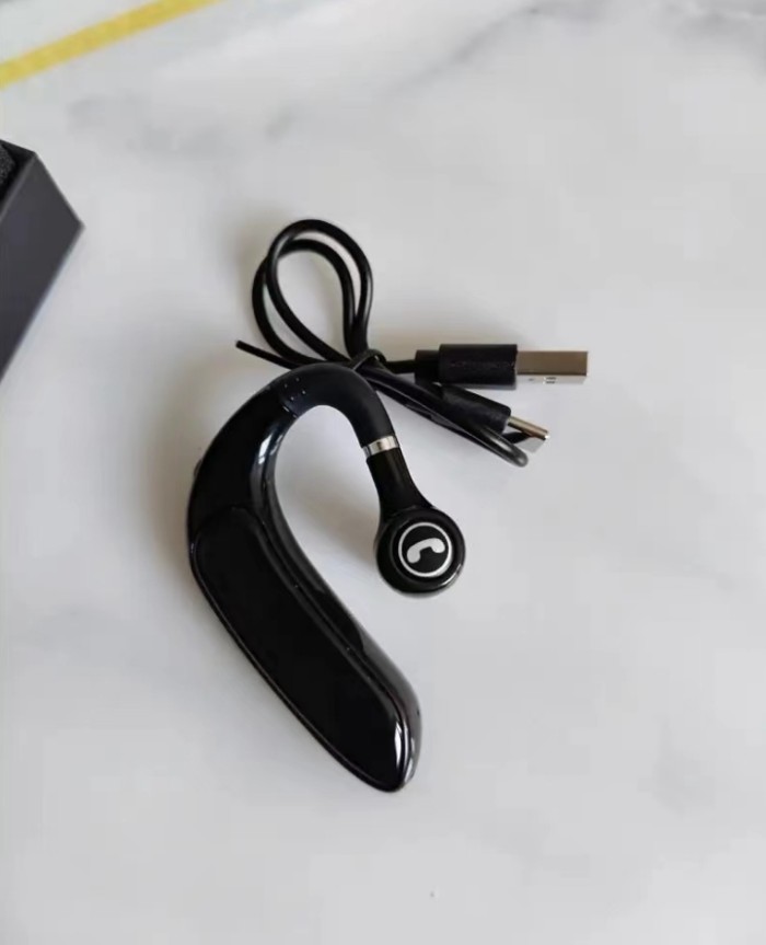 Dedicated Bluetooth earphones noise cancelling ears phone 50