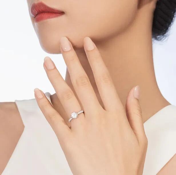 True Love 18K Diamond Ring Engagement Ring