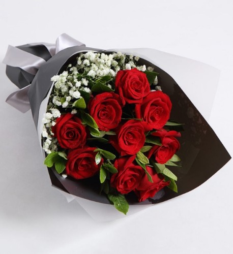 Corolla Red Rose (9 stems)