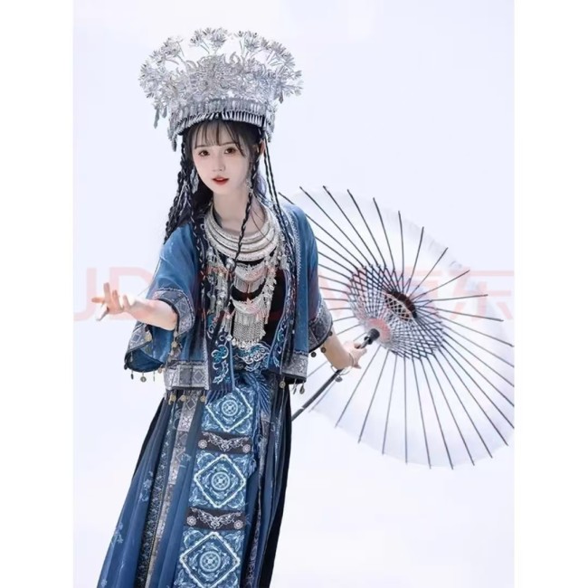 Attractive clothing haute couture ethnic costumes
