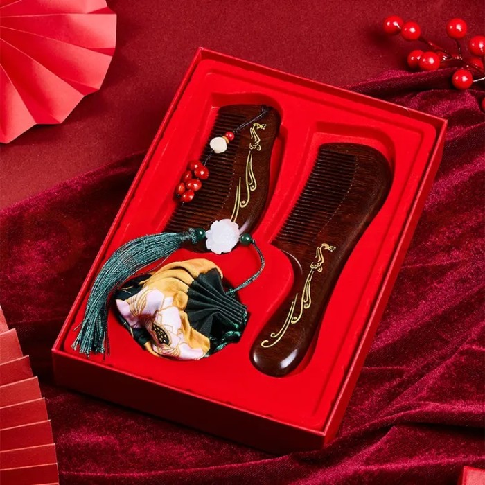 Flower Sandalwood Comb Gift Box Confession Present, Oriental Romance, Anti-Static Hair Care