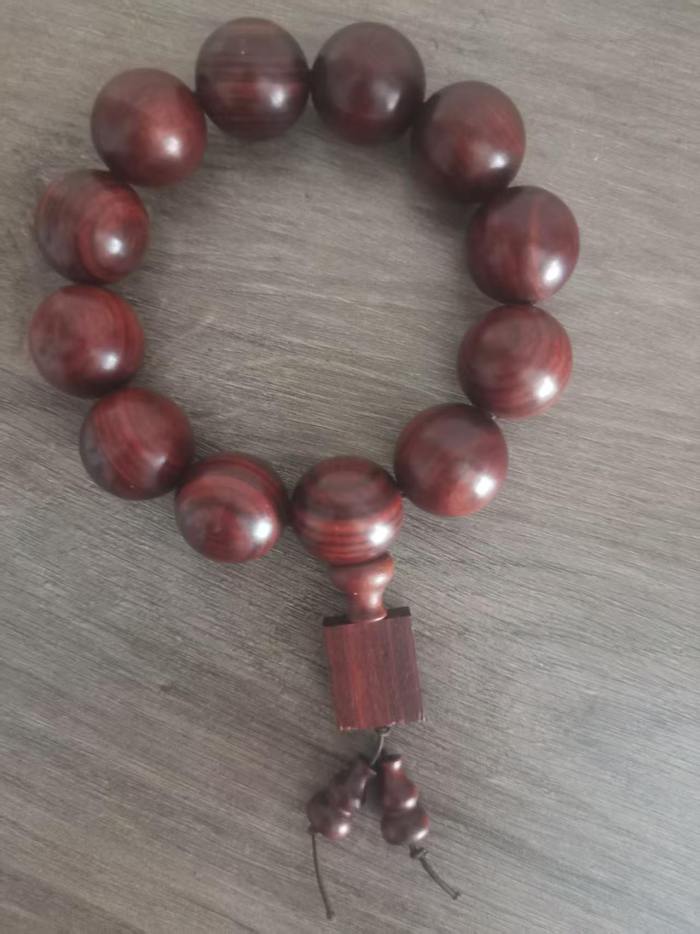 High-grade rosewood bracelet
