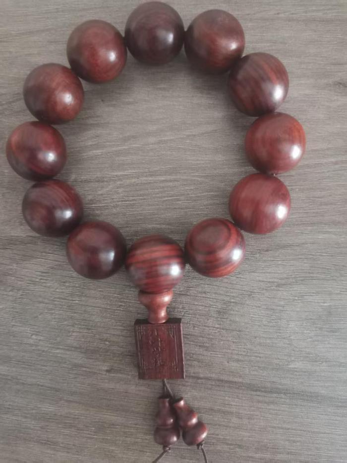High-grade rosewood bracelet