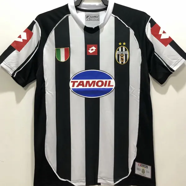 2002-2003 JUV Home Retro Soccer Jersey