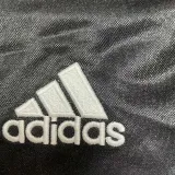 2004-2005 RMA Away Black Long Sleeve Retro Soccer Jersey (长袖)