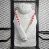 2023-24 Bayern White Hooded Cotton Coat Red Edge (红色边) 棉衣