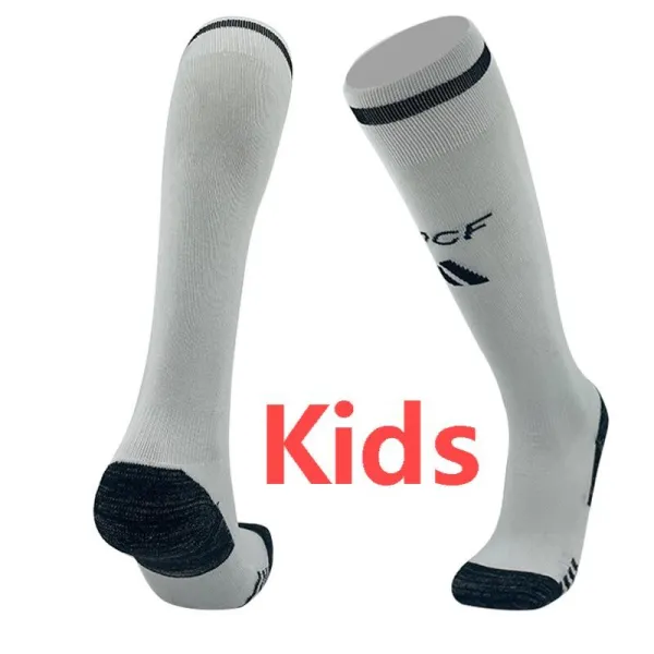 2024-25 RMA Home White Kids Socks(儿童)