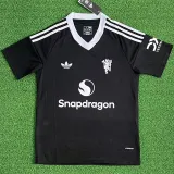 2024-25 Man Utd Black Goalkeeper Fans Soccer Jersey