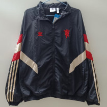 2024-25 Man Utd Black Windbreaker