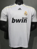 2009-2010 RMA Home Player Version 球员 Retro Soccer Jersey