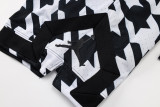 C2446 AJ Black White Casual Short Pants
