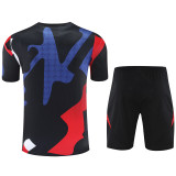 2025-26 Man Utd Black Training Short Suit