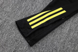 2025-26 Man Utd Black Jacket Tracksuit # A2526(绿标)