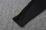 2025-26 Man Utd Black Jacket Tracksuit # A2526(绿标)