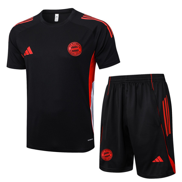 2025-26 Bayern Black Training Short Suit #D2556