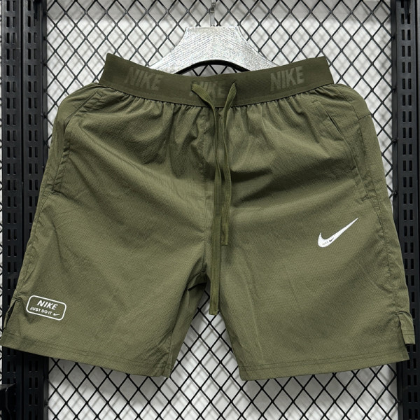 D3302 NK Army green Casual Short Pants