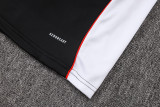2025-26 Bayern Black Half Pull Tracksuit #B2553(半拉链)