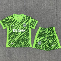 2025-26 Sporting Lisbon Green Goalkeeper Kids Soccer Jersey
