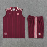 2025-26 Bayern Red Tank top and shorts suit