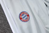 2025-26 Bayern Light gray Kids Half Pull Tracksuit #E2582(童装)(半拉链)