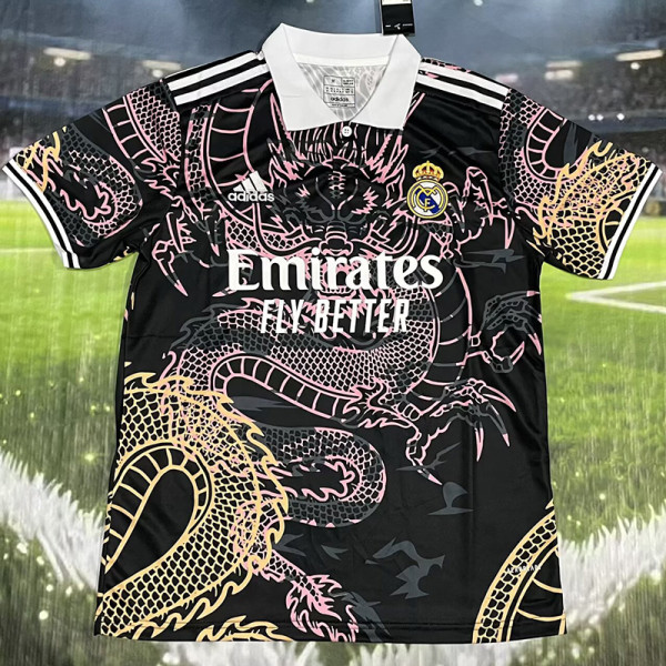 2025-26 RMA Black Special Edition Fans Training Shirts (粉金龙)