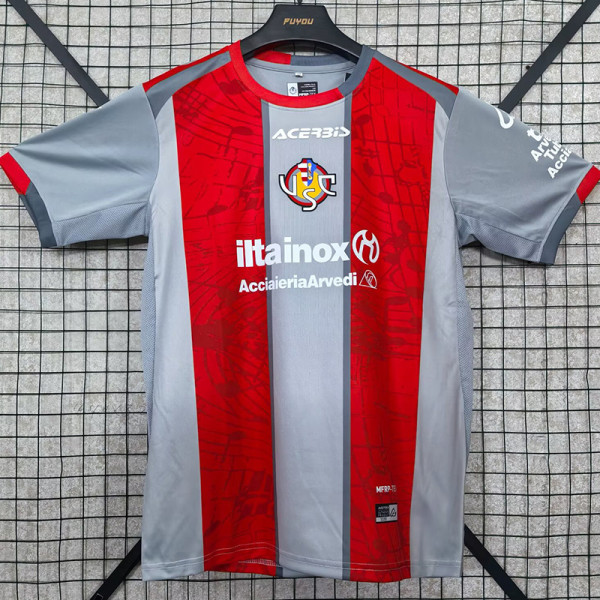 2025-26 Cremonese Home Fans Soccer Jersey