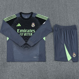 2025-26 RMA Grey Black GoalKeeper (Long Sleev Suit) Soccer Jersey (长袖)
