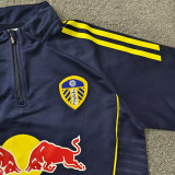 2025-26 Leeds United Black Half Pull Tracksuit (Pants Have Pocket)(半拉链)