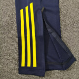 2025-26 Leeds United Black Half Pull Tracksuit (Pants Have Pocket)(半拉链)