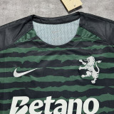 2025-26 Sporting Lisbon Christmas Edition Fans Soccer Jersey (圣诞版)