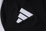 2026-27 RMA Black Half Pull Tracksuit #B26013(半拉链)