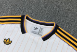 2025-26 Man Utd White Training Short Suit