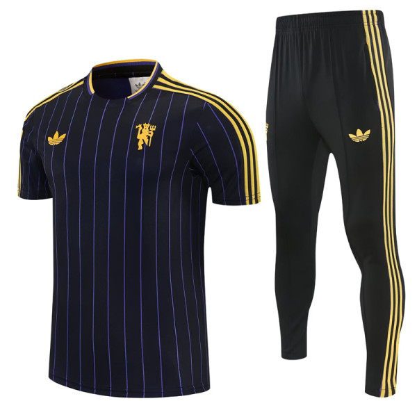 2026-27 Man Utd Black Short shirts and Long trousers Suit (圆领)