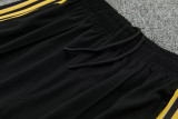 2026-27 Man Utd Black Short shirts and Long trousers Suit (圆领)