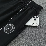 2026-27 PSG Jordan Black Windbreaker Suit (风衣套装)