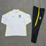 2026-27 Brazil White Half Pull Tracksuit (半拉链)